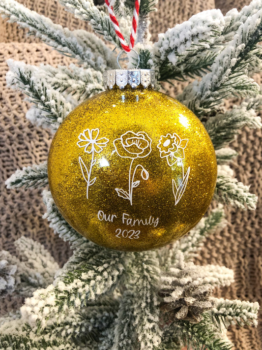 Personalized Family Birth Month Flower Ornament